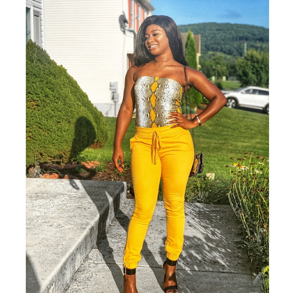 Meet your Posher, Tina